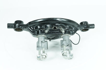 1999 - 2006 Harley-Davidson Touring Electra Glide Ultra Front Fork Upper Triple Tree Clamps 45435-95