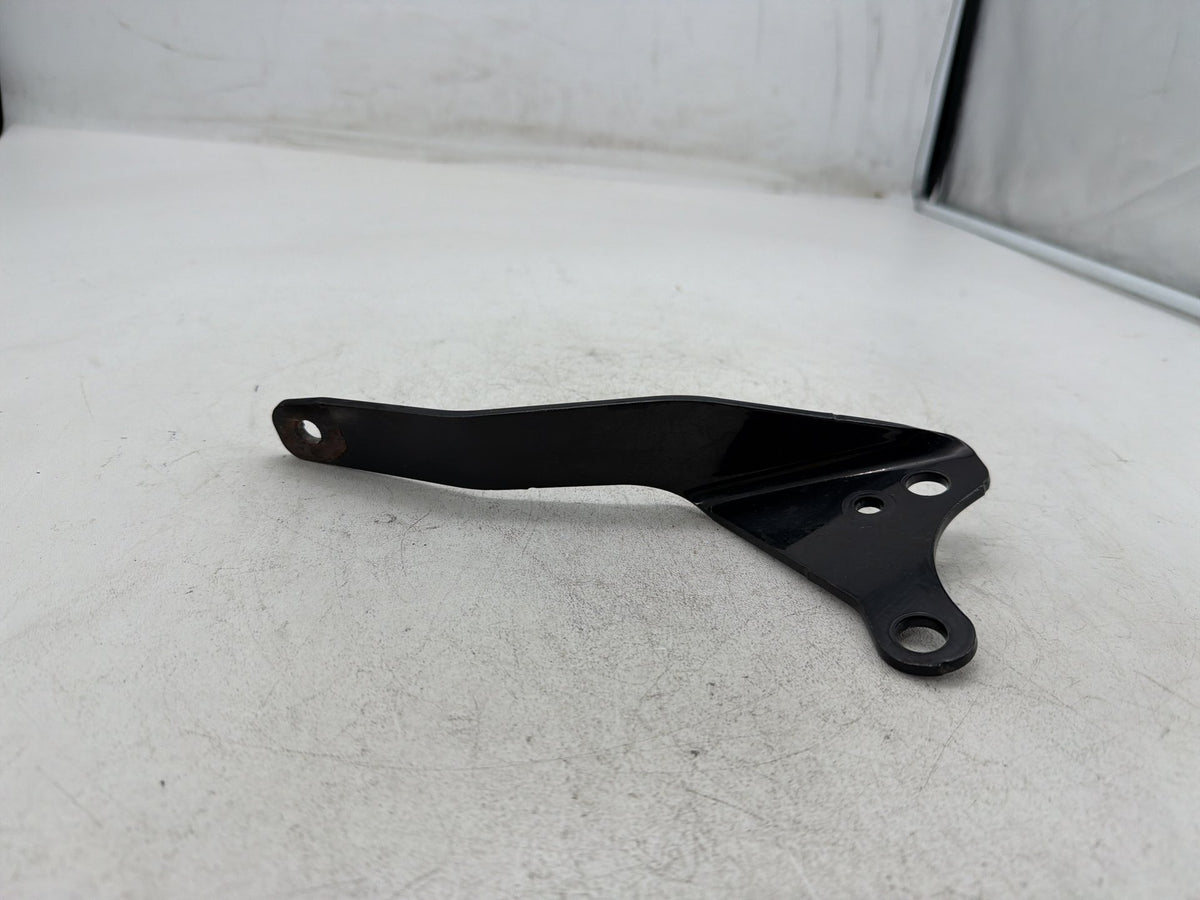 2005 Harley Dyna Super Glide Custom OEM Exhaust System Support Bracket Holder