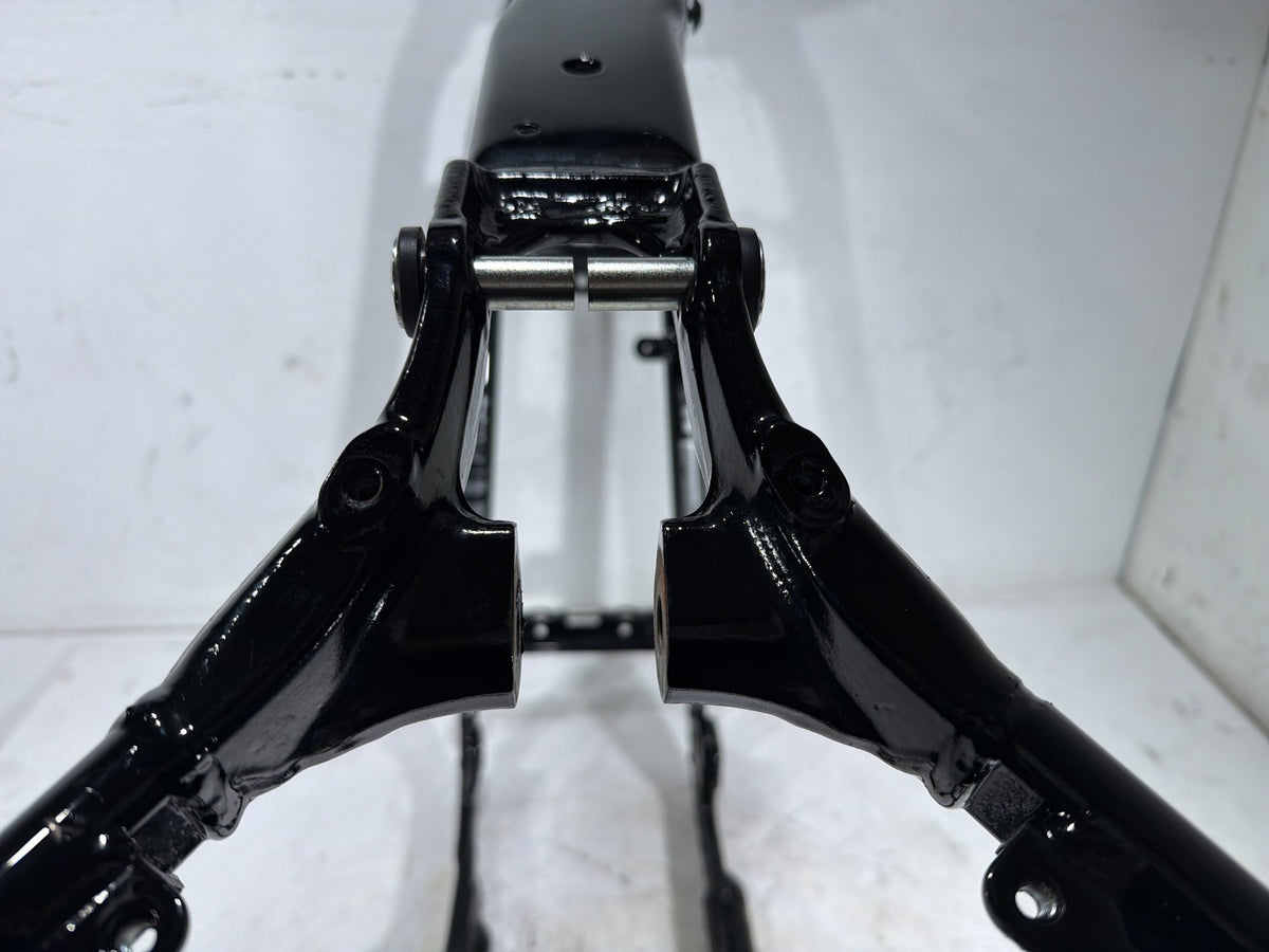 2020 Harley Softail Standard FXST OEM Body Main Frame Chassis SLVG