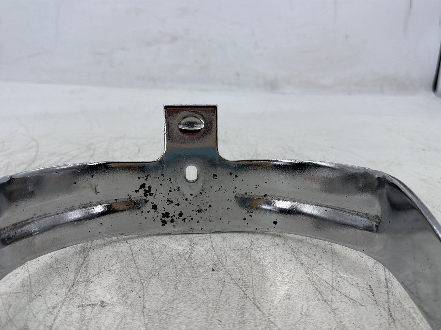 2015 Harley Road Glide Touring FLTRXS OEM Rear Saddlebag to Fender Mount Bracket 91140-09