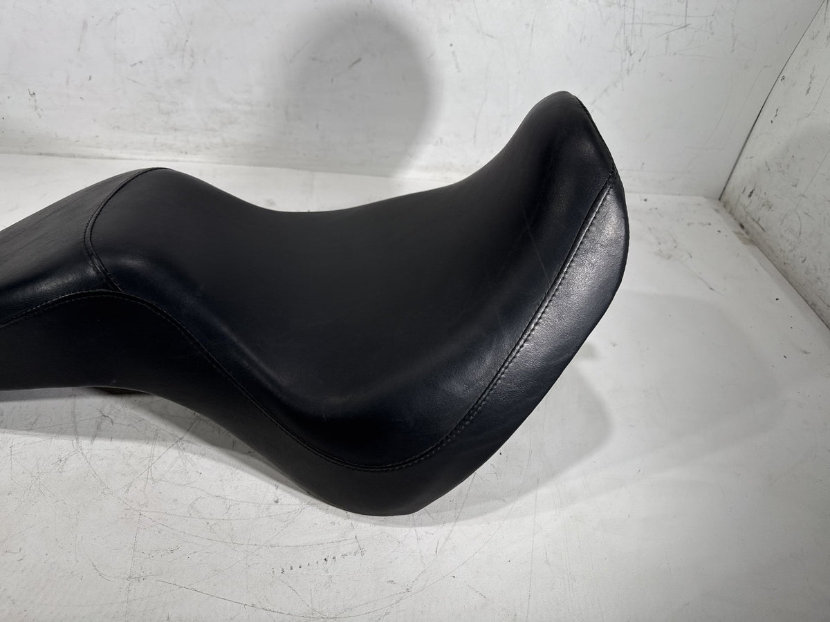 2003 Harley Softail Deuce FXSTDI OEM Passenger Rider Driver Seat Saddle