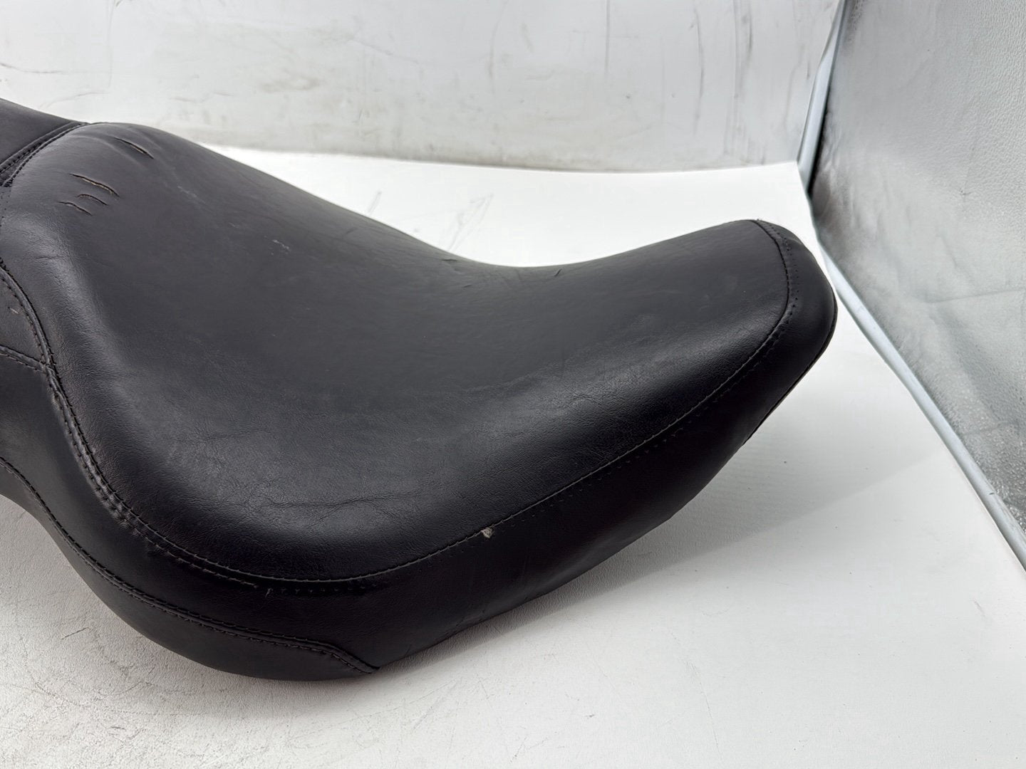 2007 Harley Touring FLHTP Electra Glide Police OEM Passenger Rider Driver Seat Saddle