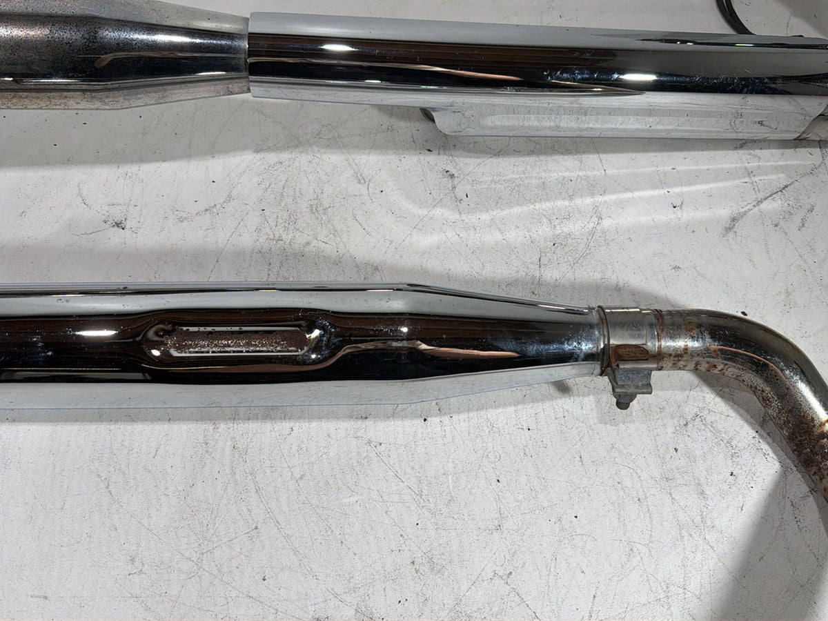 2010 Harley Road King Touring Classic Exhaust Headers Pipe Mufflers Python