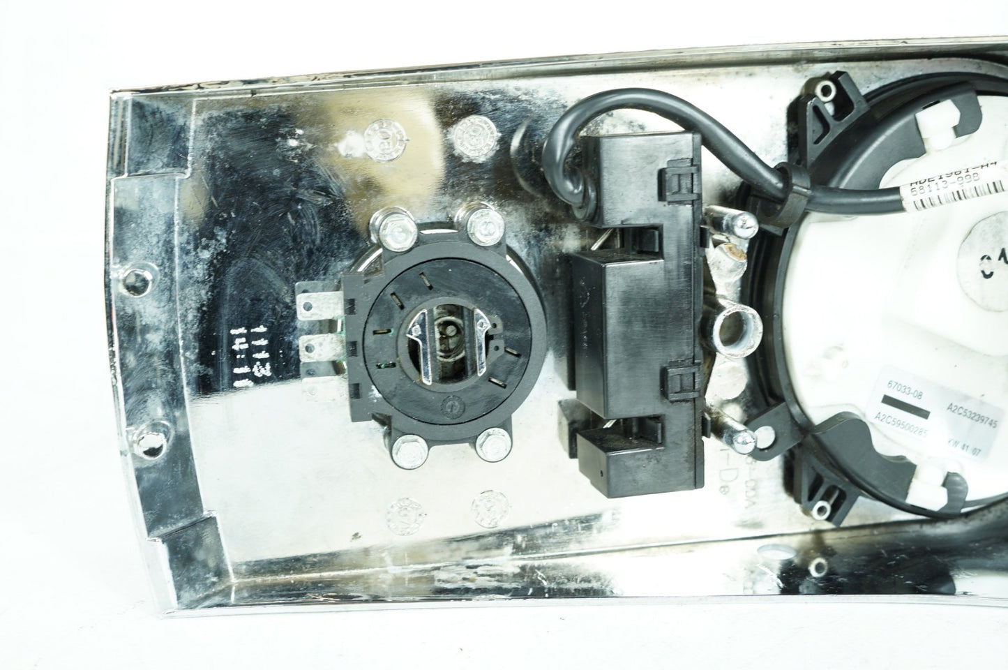 2007 - 2013 Harley-Davidson Softail Heritage Classic Fuel Tank Dash Console Speedometer NOKey 67033-08