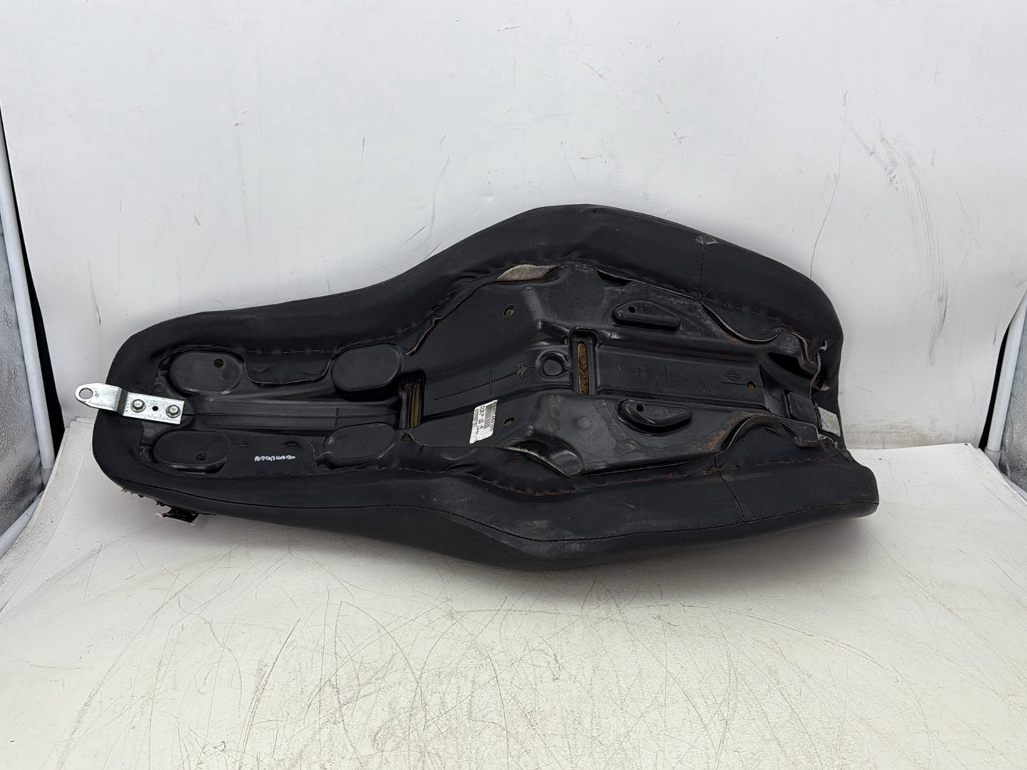 2012 Harley Dyna Super Glide Custom FXDCI OEM Passenger Rider Driver Seat Saddle