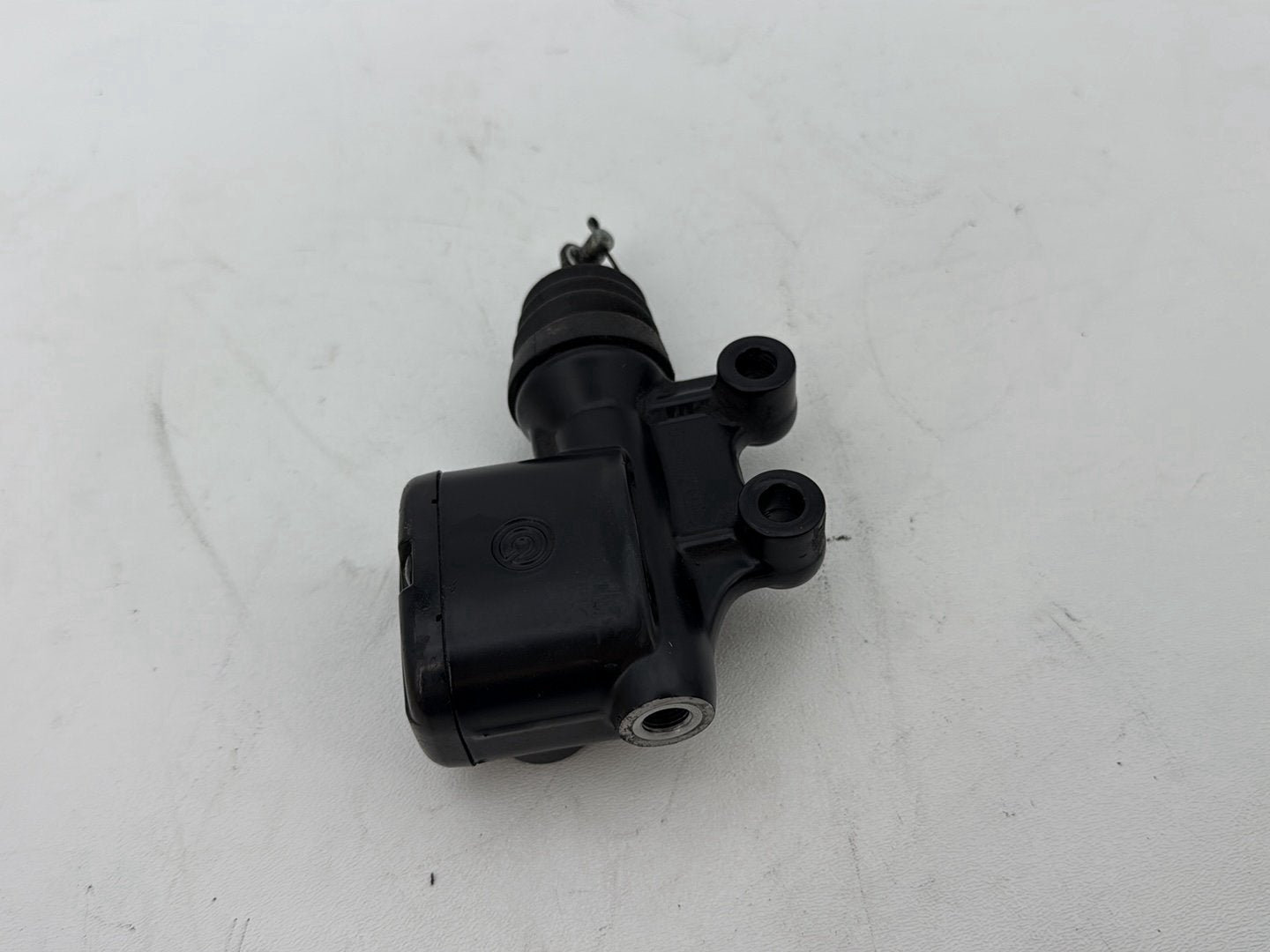 2011 Harley Road King Touring FLHRC Classic OEM Rear Brake Master Cylinder Reservoir