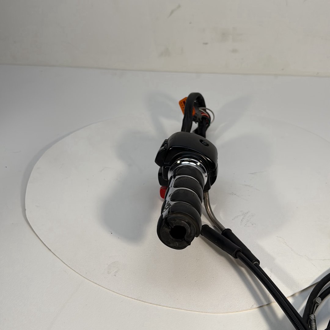 1984 - 1998 Harley-Davidson Touring Road King Police Right Engine Start Kill Switches Controls   71564-96