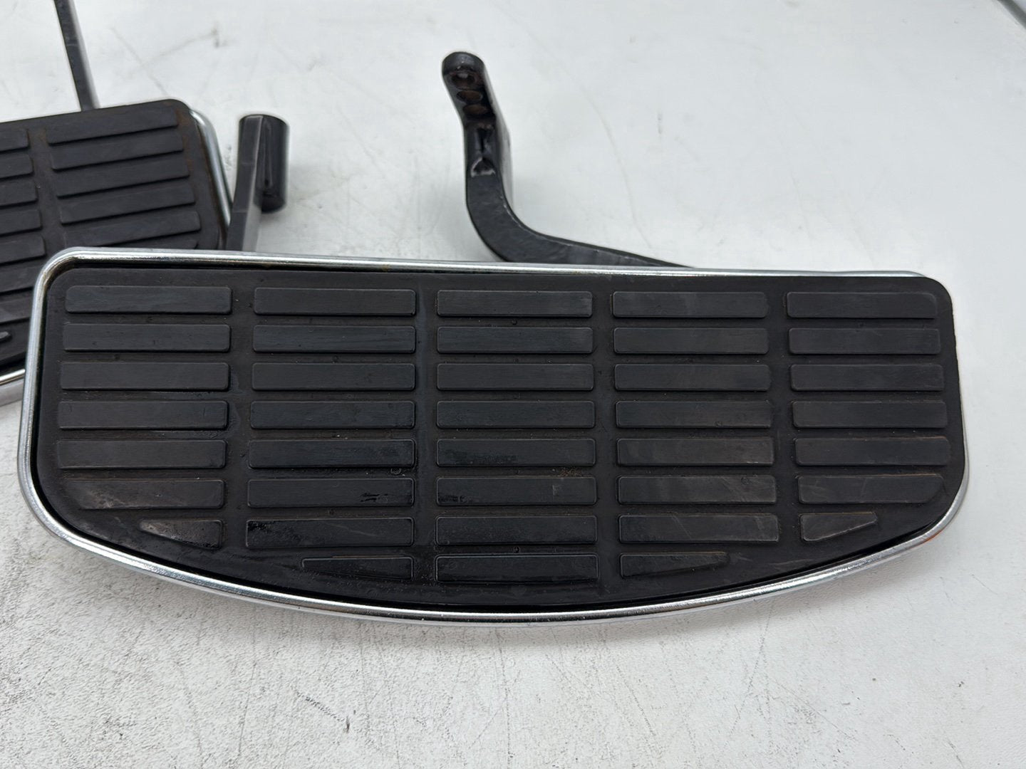 1996 Harley Electra Glide Touring FLHT OEM Left Right Driver Floorboard Foot Rest