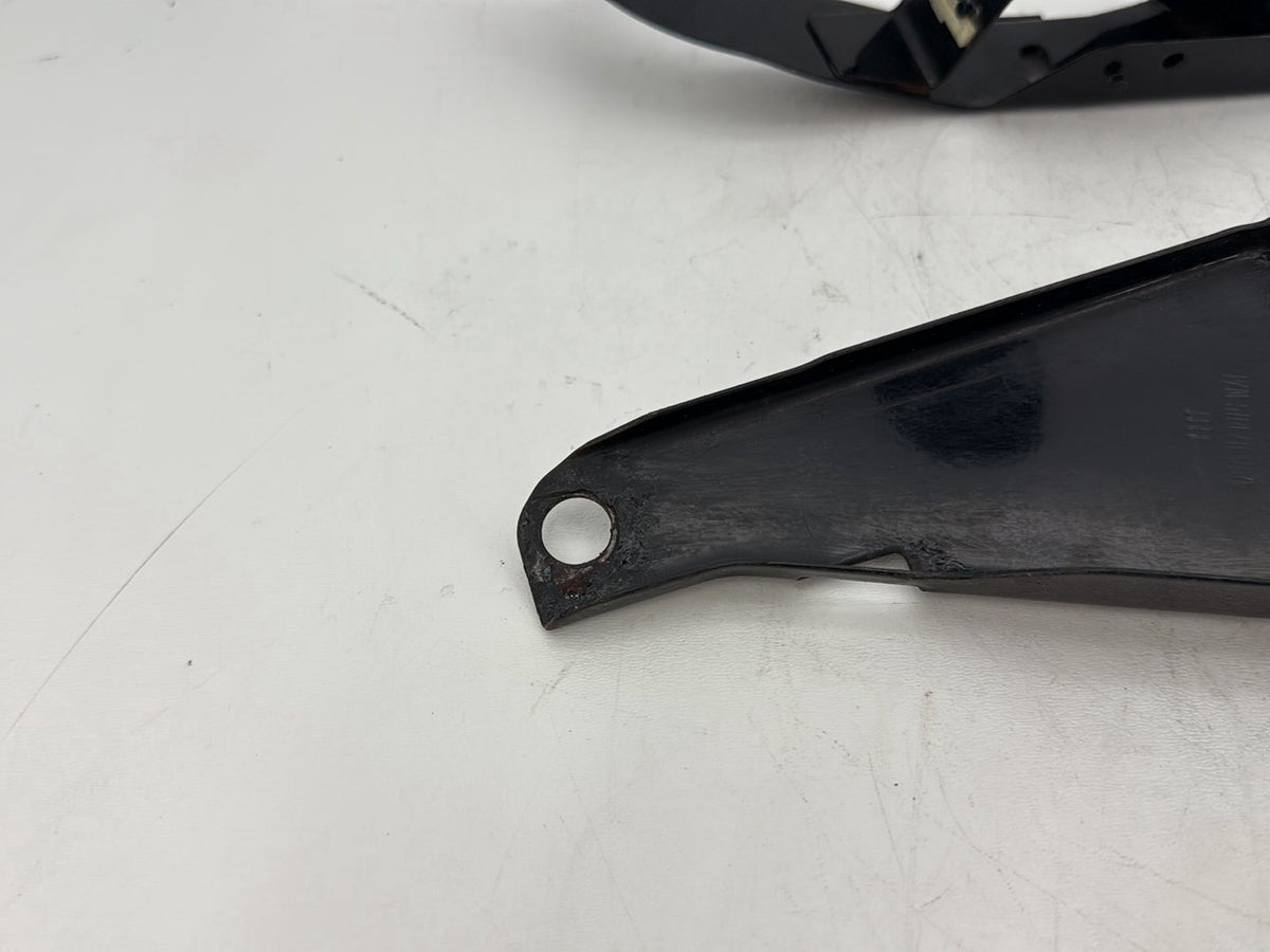 2008 Harley Touring Electra Glide Ultra OEM Right Left Fairing Support Brackets