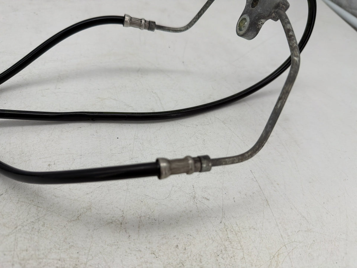 2009 Harley Street Glide Touring FLHX OEM Front Brake Hose Line Pipe NON-abs