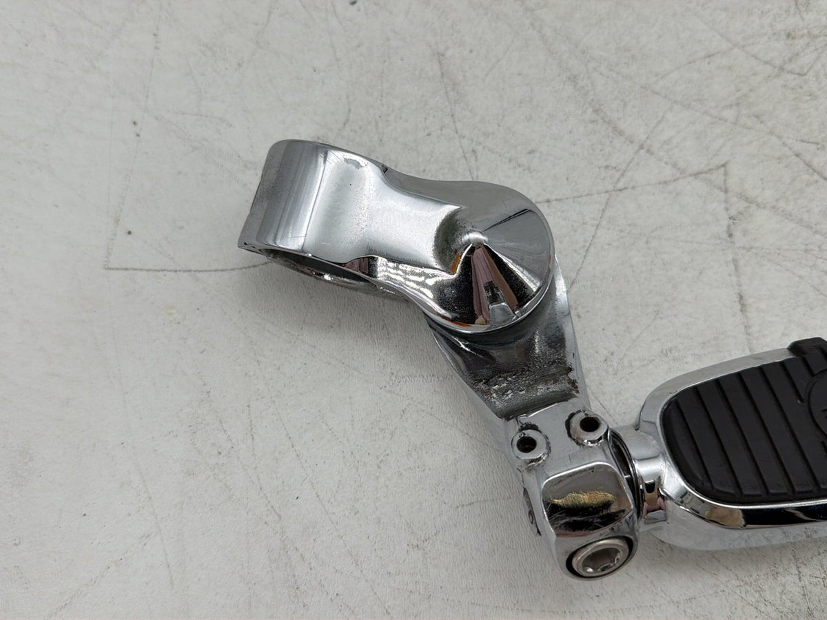 2010 Harley Electra Glide Touring Ultra OEM Front Right Left Highway Foot Pegs
