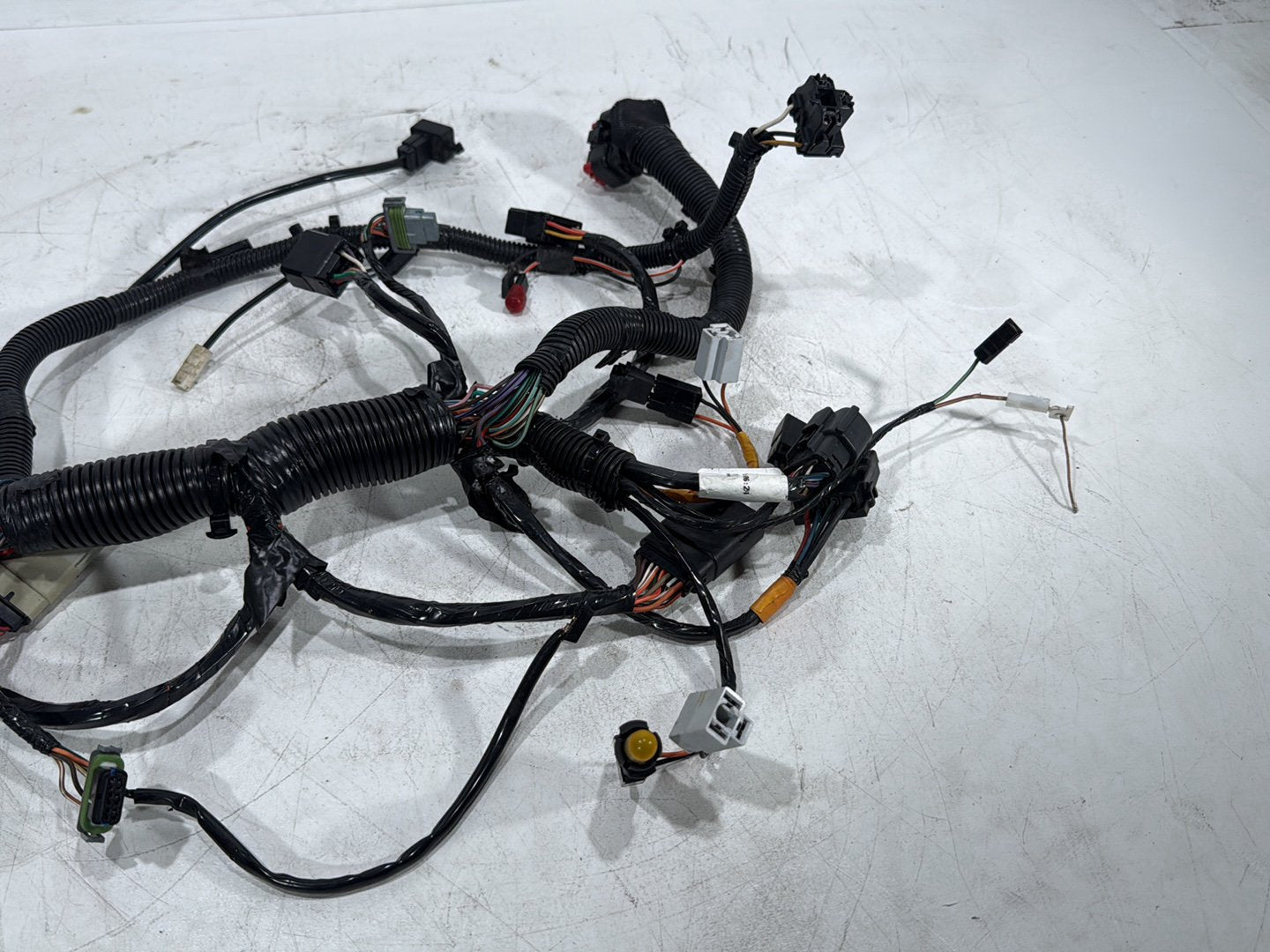 2011 Harley Street Glide Touring FLHX OEM Front Sub Wiring Harness Loom Interconnect