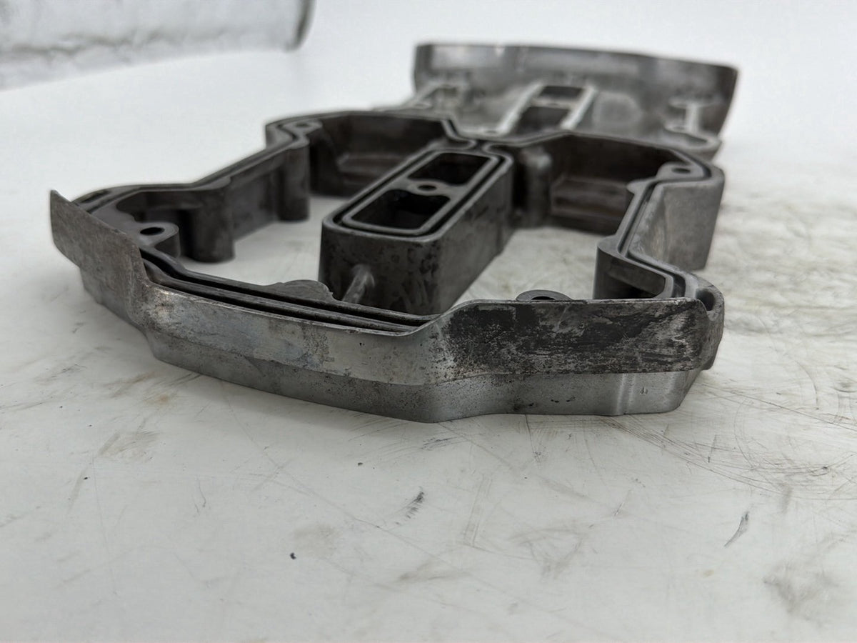 2019 Harley Touring FLHT Electra Glide OEM Twin Cam Top Rocker Cover 17571-99