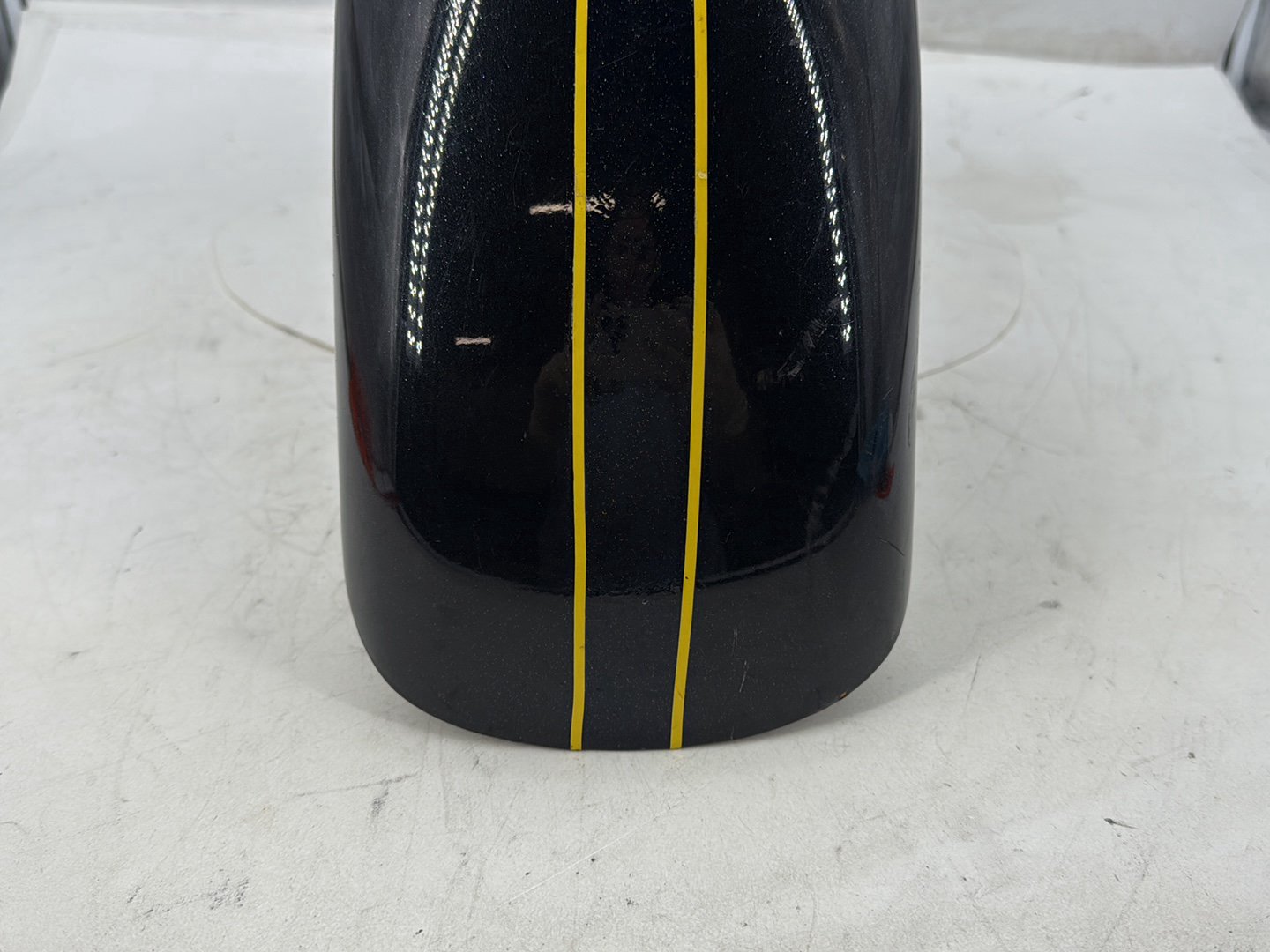 2005 Harley Road Glide Touring FLTRI OEM Front Wheel Fender Shell Panel