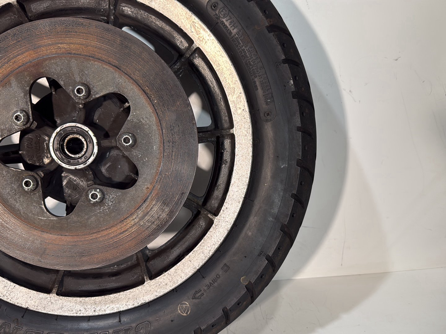 1984 - 1998 Harley-Davidson Touring Electra Glide Classic Rear Wheel Rim Tire 130/90-16 74H, 16", Kenda