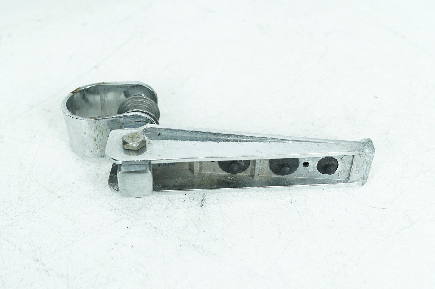 2007 - 2011 Harley-Davidson Touring Electra Glide Classic Front Driver Highway 1 Foot Peg Rest 49144-86