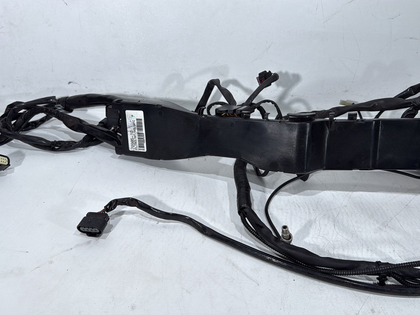 2010 Harley Street Glide Touring FLHX OEM Main Wire Wiring Harness Loom NON-abs