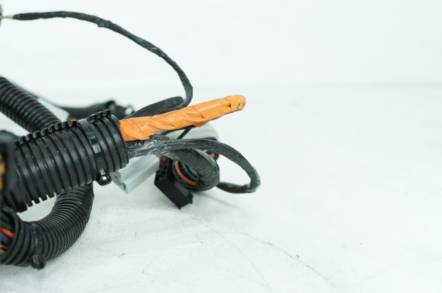 2007 - 2011 Harley-Davidson Touring Street Glide Front Sub Wiring Harness Loom Interconnect 70232-10