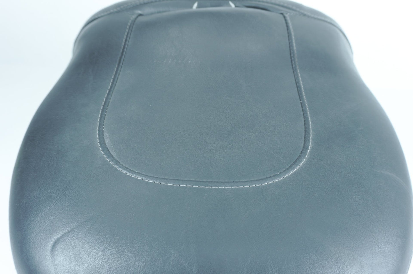 2007 - 2012 Harley-Davidson Touring Electra Glide Classic Passenger Rider Driver Seat Saddle   52164-08