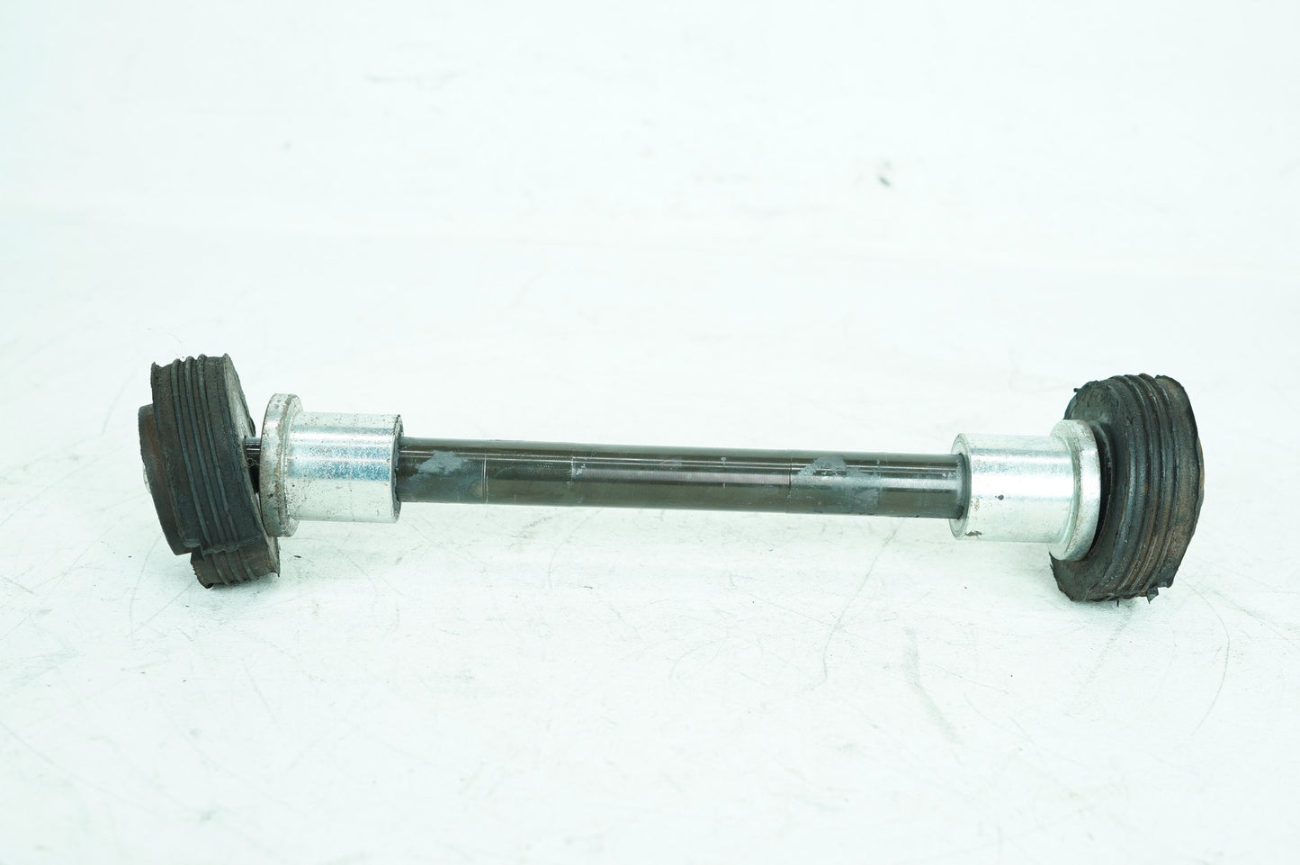 2007 - 2012 Harley-Davidson Touring Electra Glide Classic Rear Fork Swingarm Pivot Bolt Shaft 47505-02