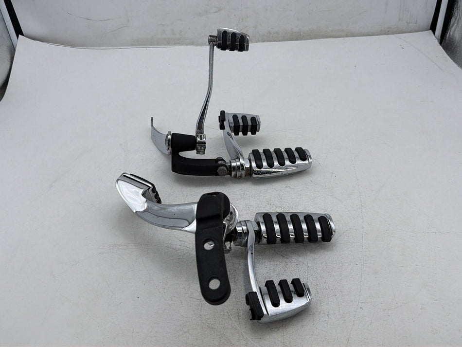 2005 Harley Dyna Wide Glide FXDWG OEM Left Right Foot Brake Control Pegs