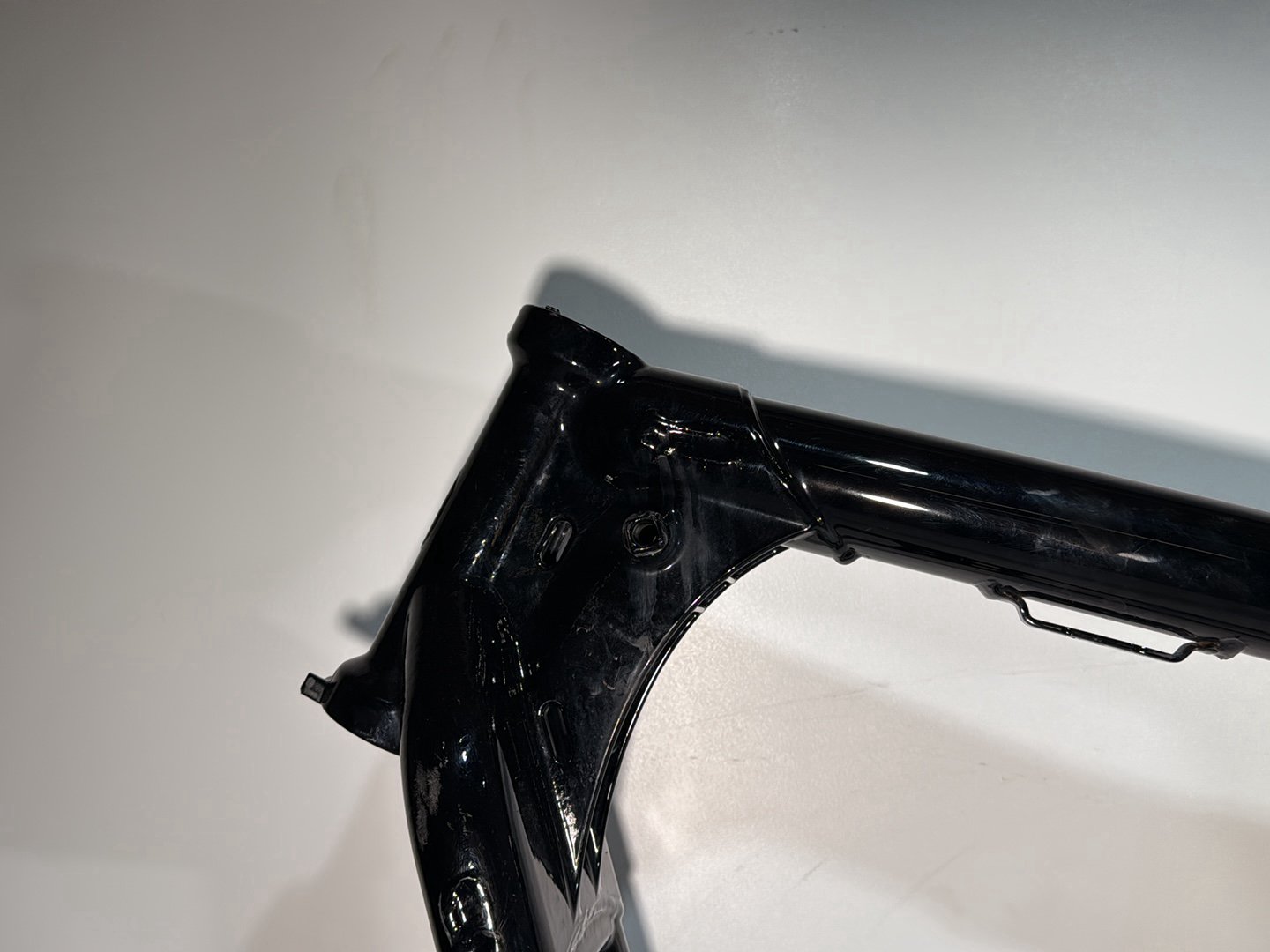 2004 - 2013 Harley-Davidson Sportster 883 Custom Body Main Frame Chassis SLVG  	49439-10