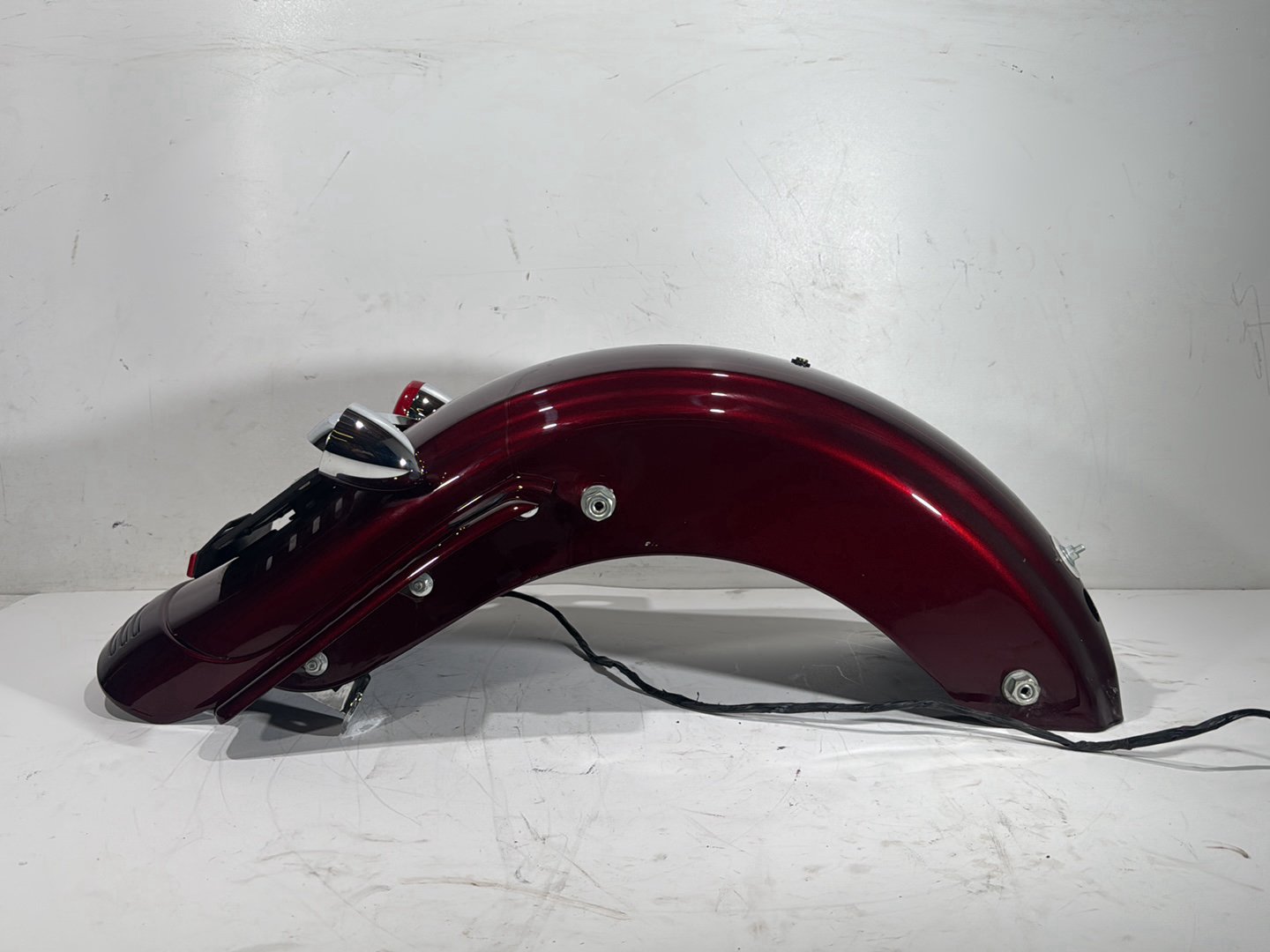 2014 Harley Street Glide Touring FLHXS OEM Rear Wheel Fender & Turn Signals Bar