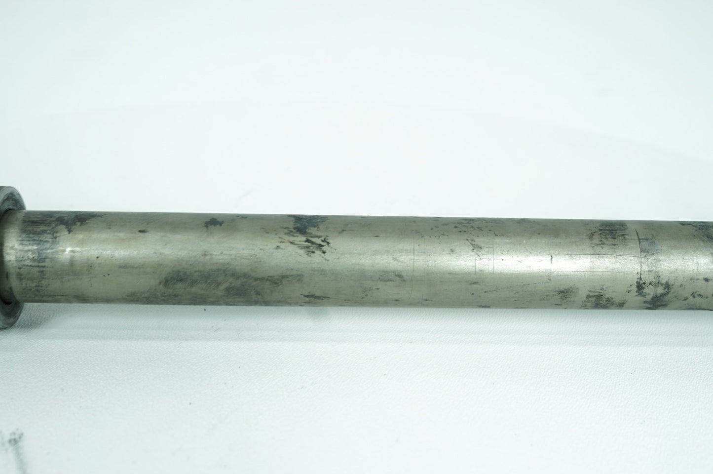 2004 - 2022 Harley-Davidson Sportster Iron 883 Rear Wheel Axle Bolt Shaft 41176-08