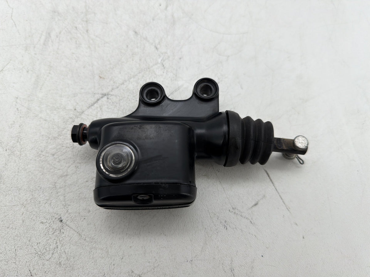 2014 Harley Electra Glide Touring Ultra OEM Rear Brake Master Cylinder Reservoir