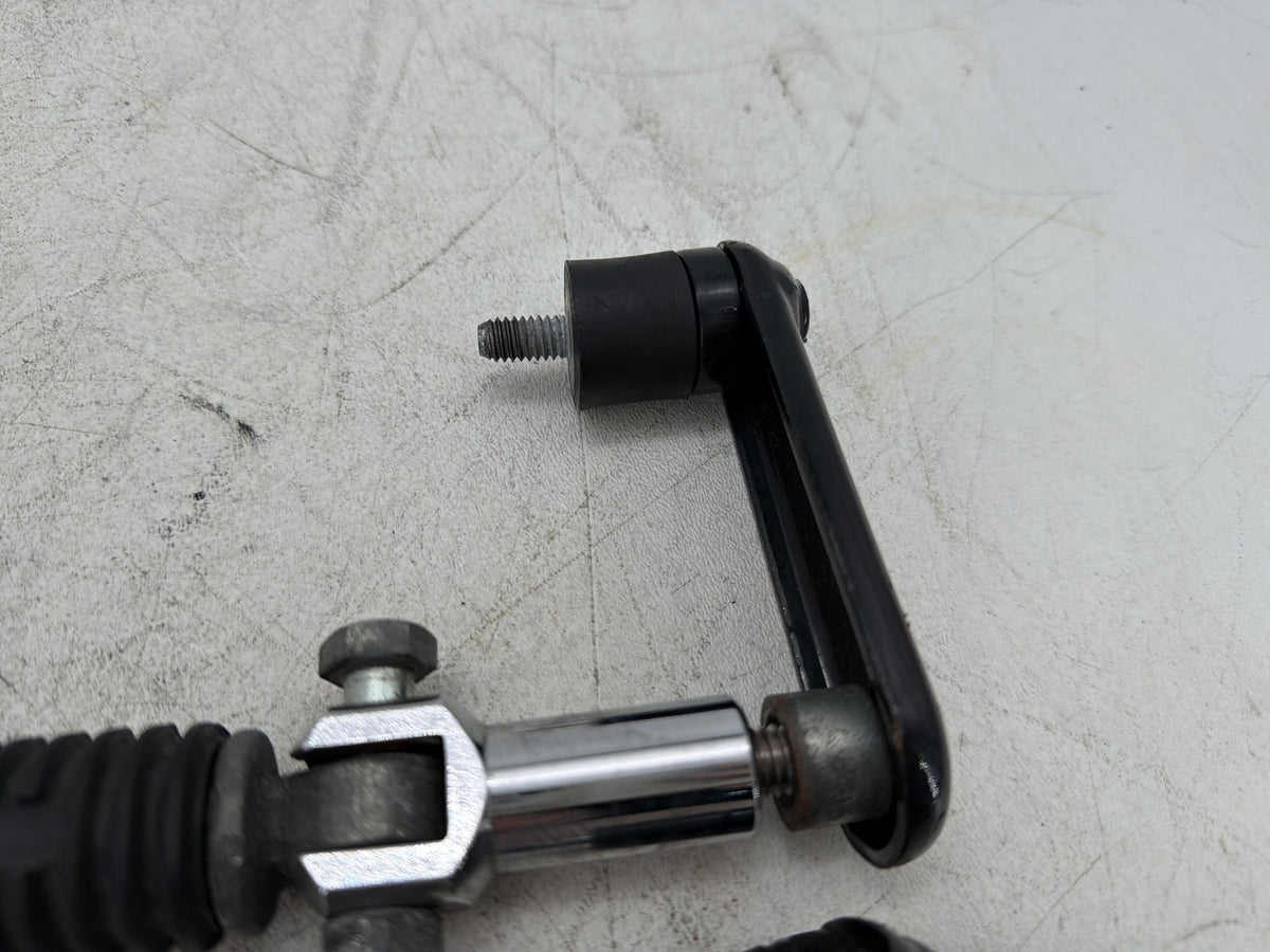 2004 Harley Heritage Softail Classic FLSTCI OEM Passenger Left & Right Foot Pegs