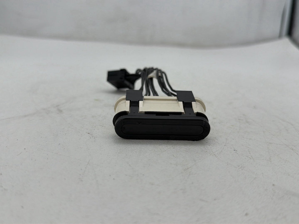 2005 Harley Electra Glide Touring Ultra OEM Dash Indicator Lamp Wire Plug 68789-96A