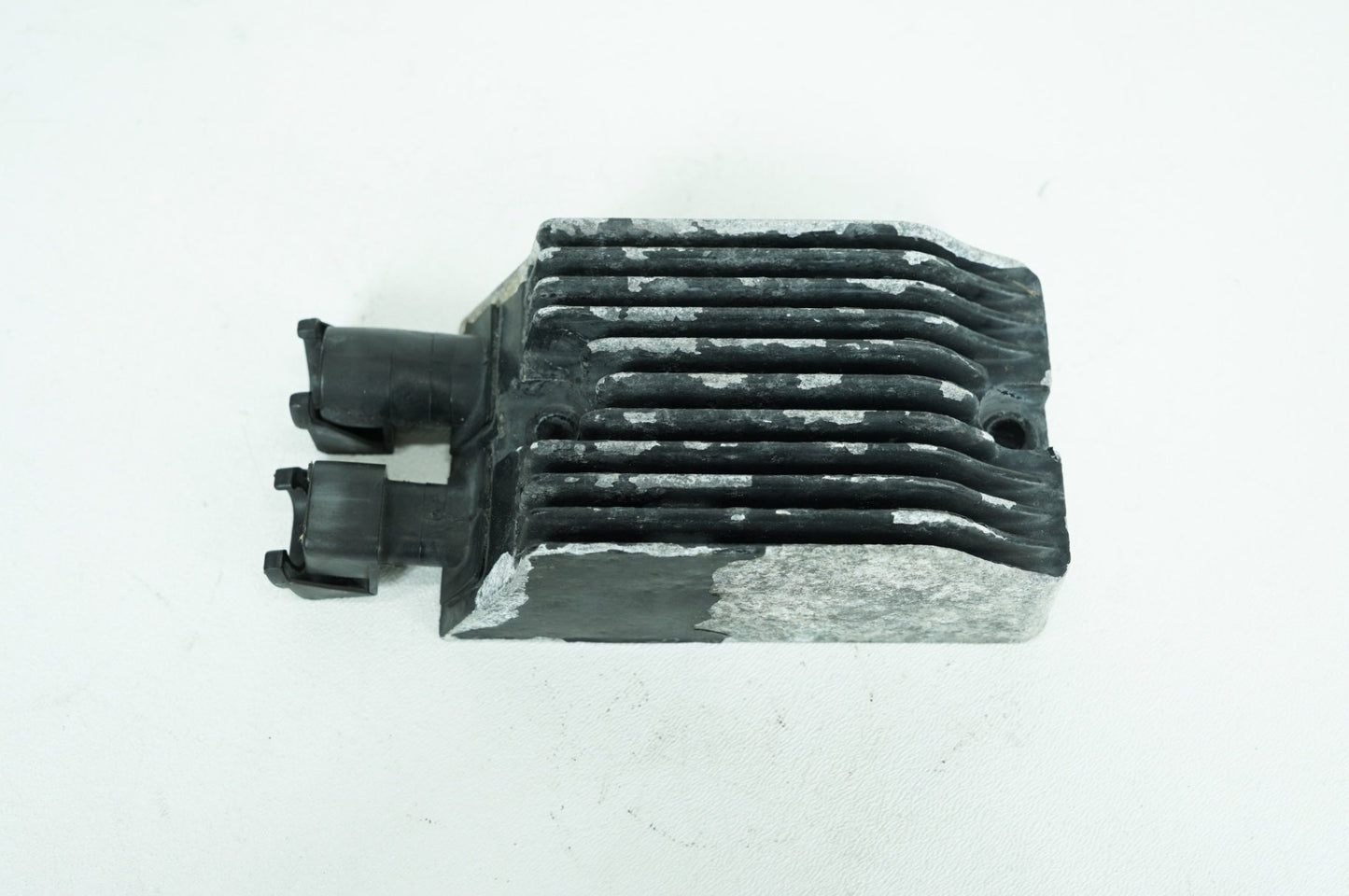 2004 - 2022 Harley-Davidson Sportster SuperLow Voltage Regulator Rectifier  74700012
