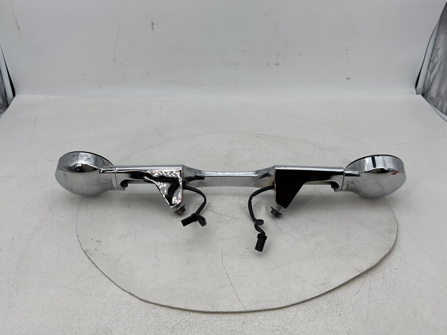 1999 - 2006 Harley-Davidson Touring Electra Glide Ultra Rear Left & Right Turn Signals 68510-74C