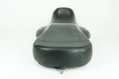 2007 - 2016 Harley-Davidson Dyna Super Glide Passenger Rider Driver Seat Saddle 53079-06