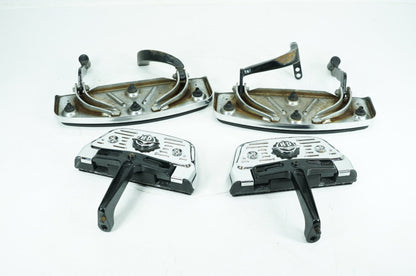 2007 - 2011 Harley-Davidson Touring Road King Classic Left Right Driver & Pass Floorboard Foot Rest 50621-06