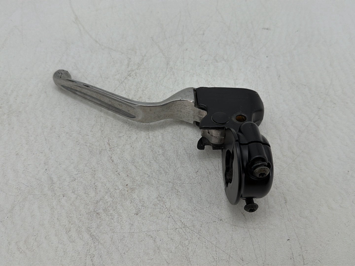 2013 Harley Street Glide Touring FLHX OEM Front Left Hand Clutch Control Lever