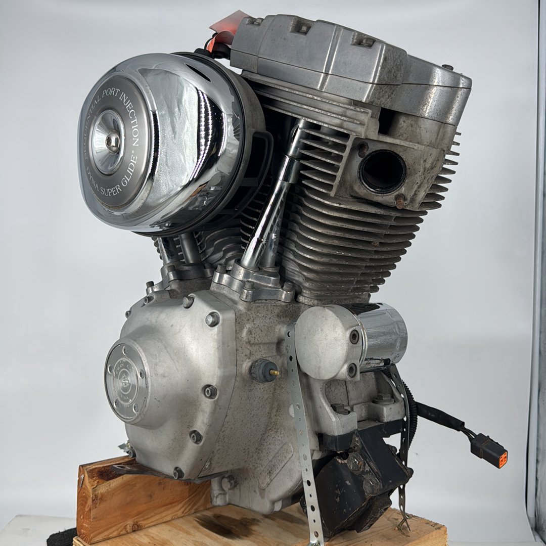 1999 - 2006 Harley-Davidson Dyna Super Glide EFI Twin Cam 88 Engine Motor  	19256-06