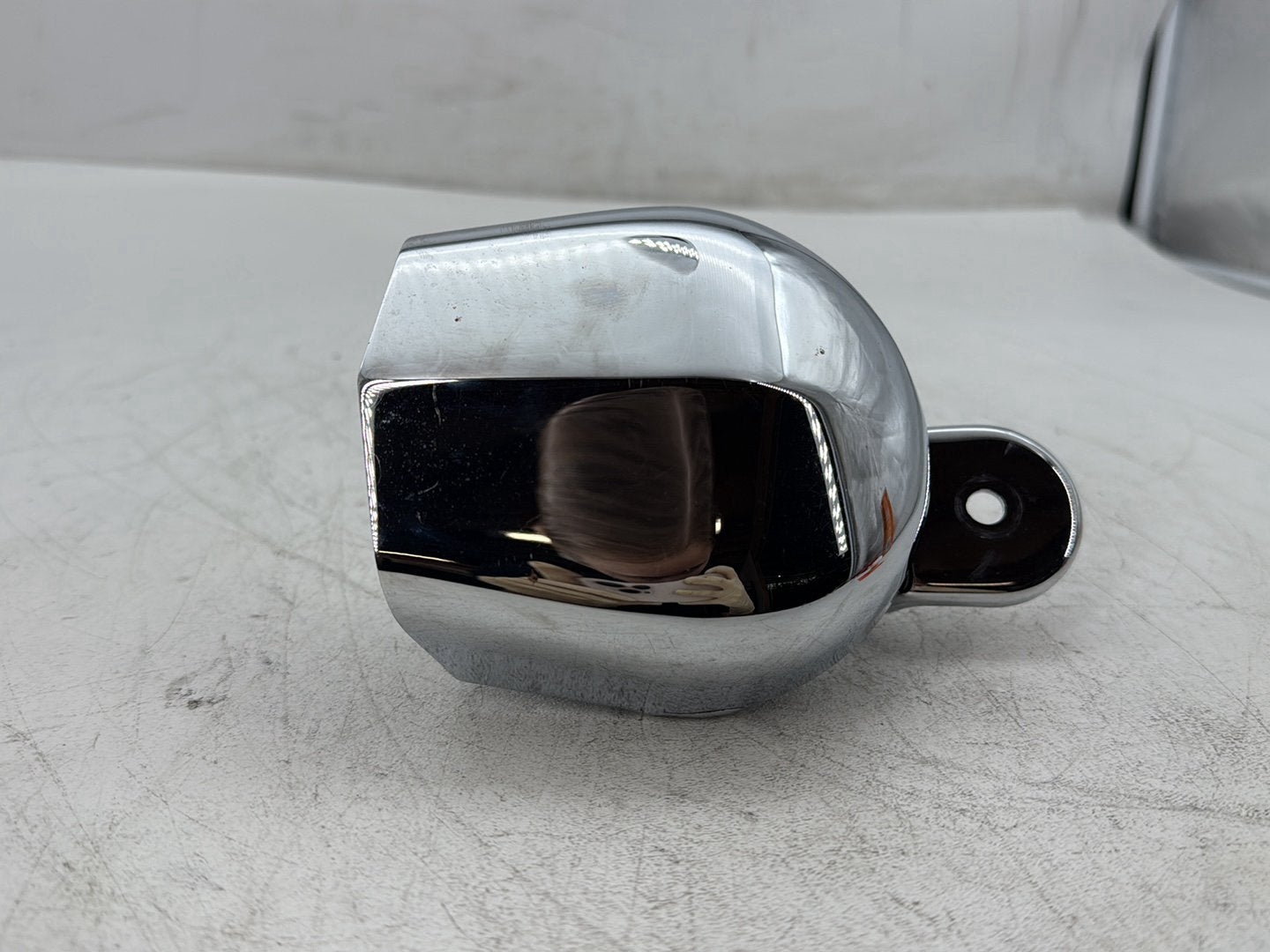 1996 Harley Electra Glide Touring FLHT OEM Horn Signal Klaxon Chrome Cover