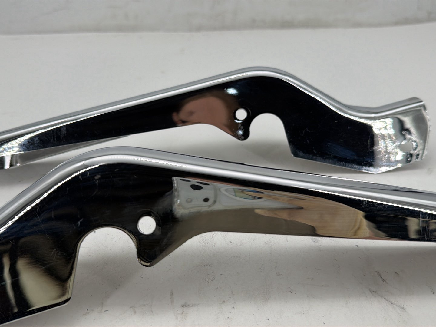 2003 Harley Road King Touring FLHRCI Classic OEM Rear Left Right Fender Struts Bracket