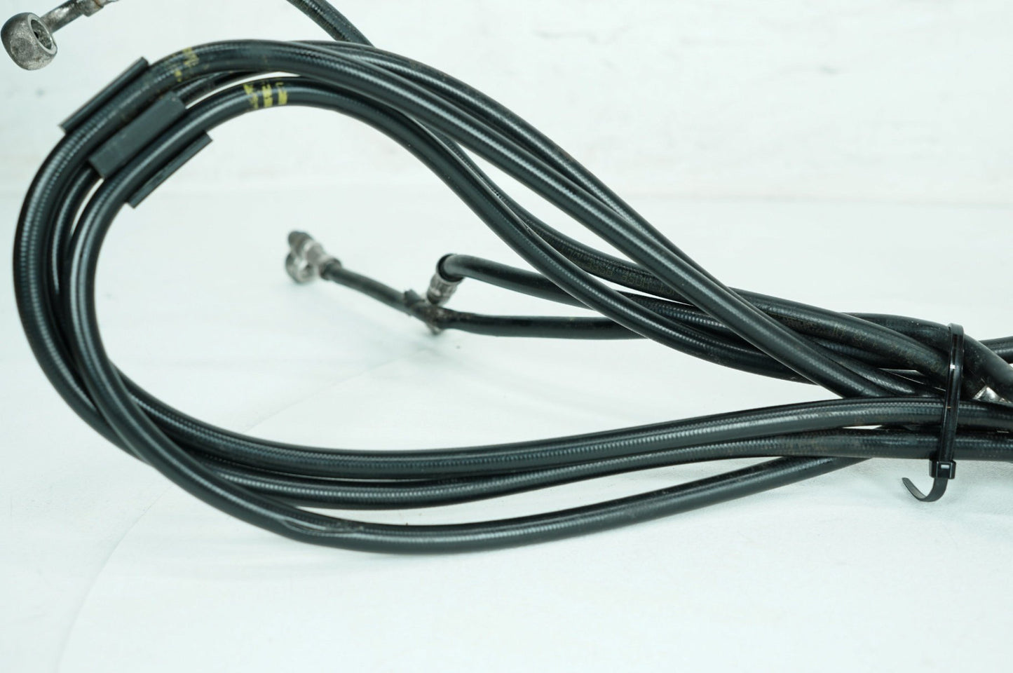 2008 - 2016 Harley-Davidson Touring Electra Glide Ultra Front Brake Hose Line Pipe ABS 41800009