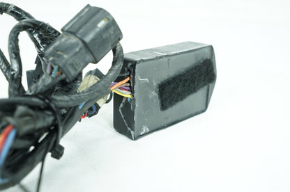 2009 - 2016 Harley-Davidson Touring Street Glide Security Alarm Control Module Siren CRACKED