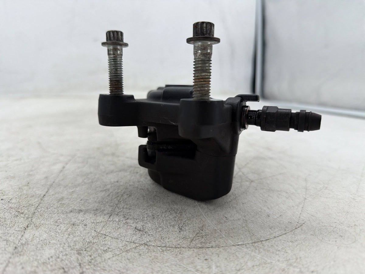 2010 Harley Electra Glide Touring Ultra OEM Front Right 1 Brake Caliper