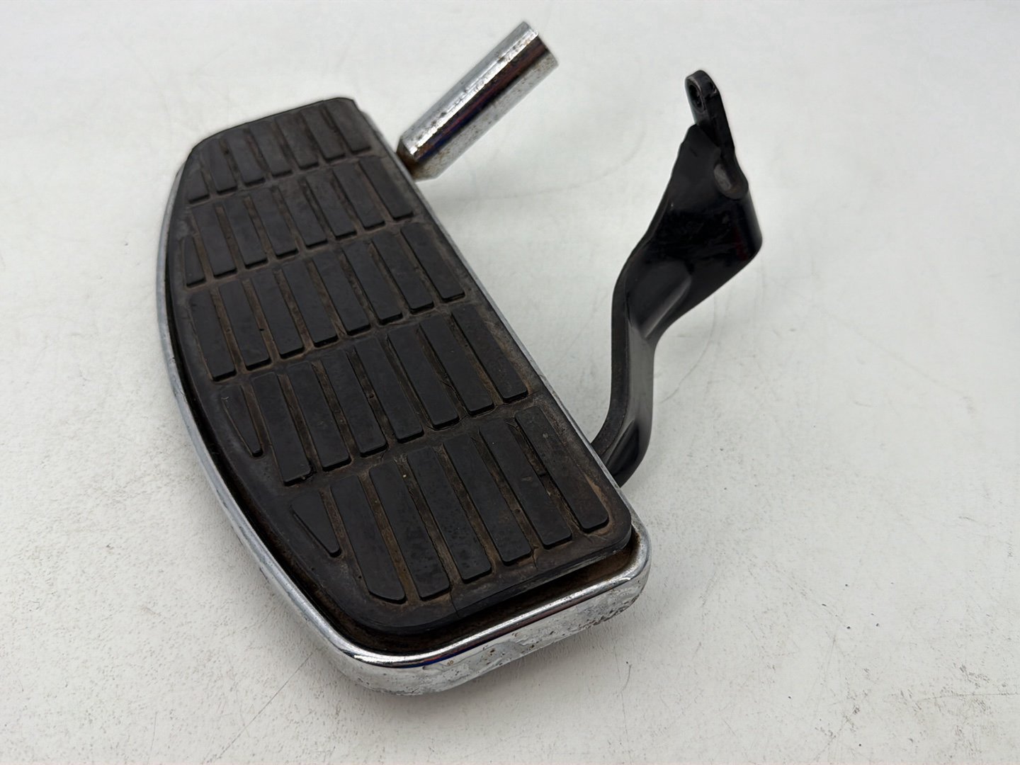 1986 - 1998 Harley-Davidson Softail Heritage Classic Left Driver 1 Floorboard Foot Rest 50614-91A