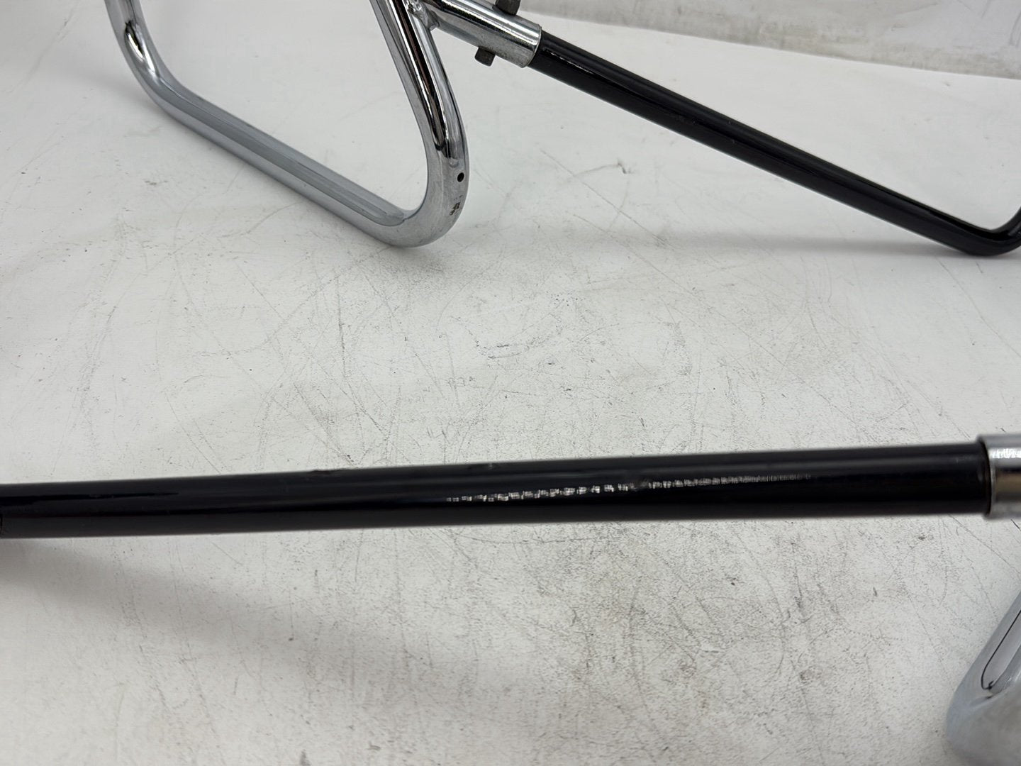 2018 Harley Electra Glide Touring Ultra FLHTCU OEM Rear Left Right Saddlebag Guard Rails Bar
