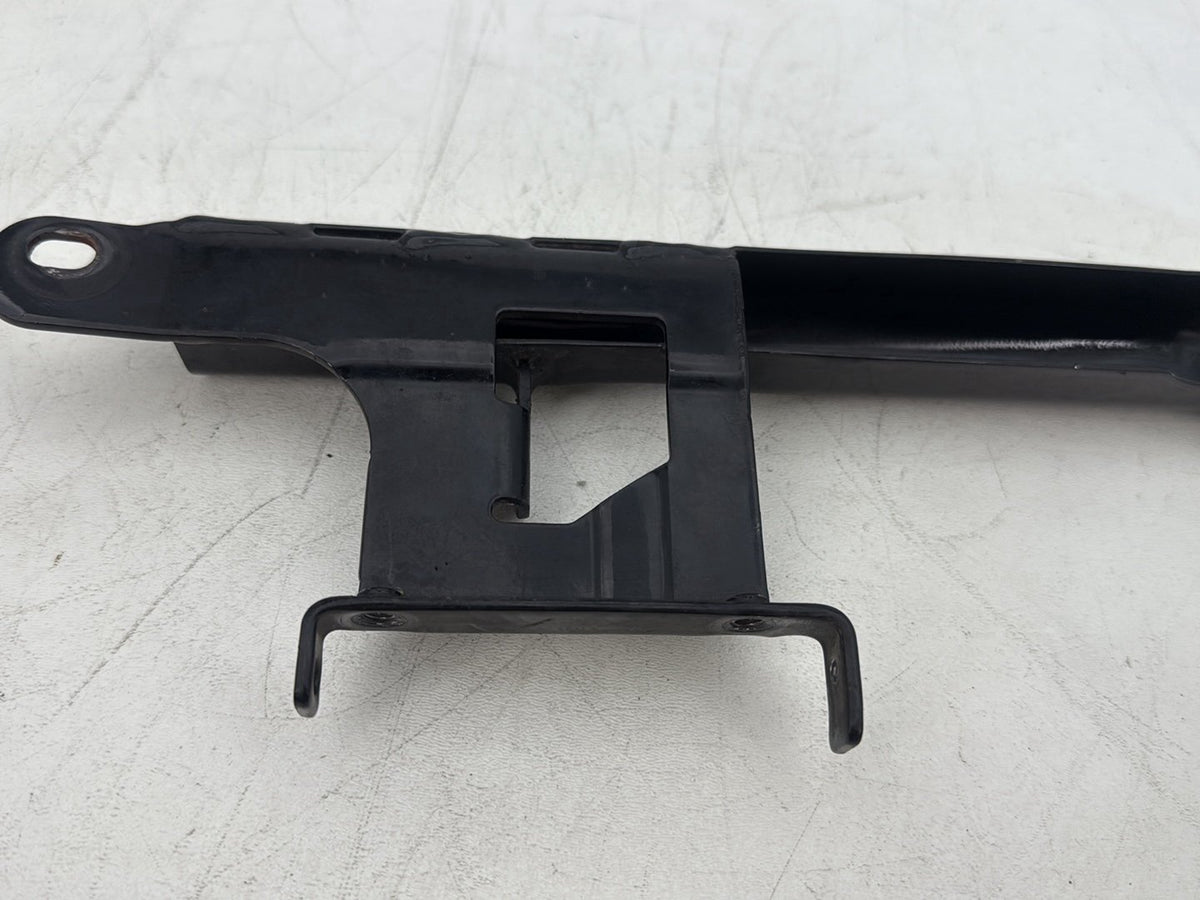 2005 Harley Heritage Softail Classic OEM Seat Bracket Mount Support Mounting