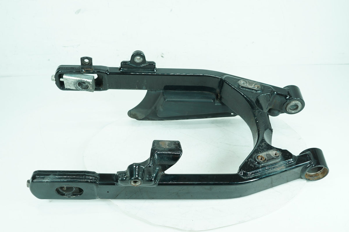 2007 Harley Dyna FXDBI Street Bob OEM Rear Fork Swingarm Swing Arm 47820-06
