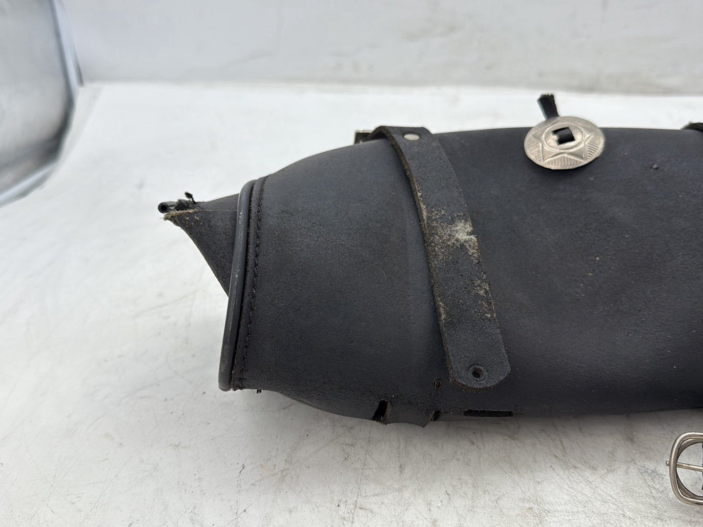 2012 Harley Dyna FXDF Fat Bob OEM Front Onboard Tool Bag Leather Storage