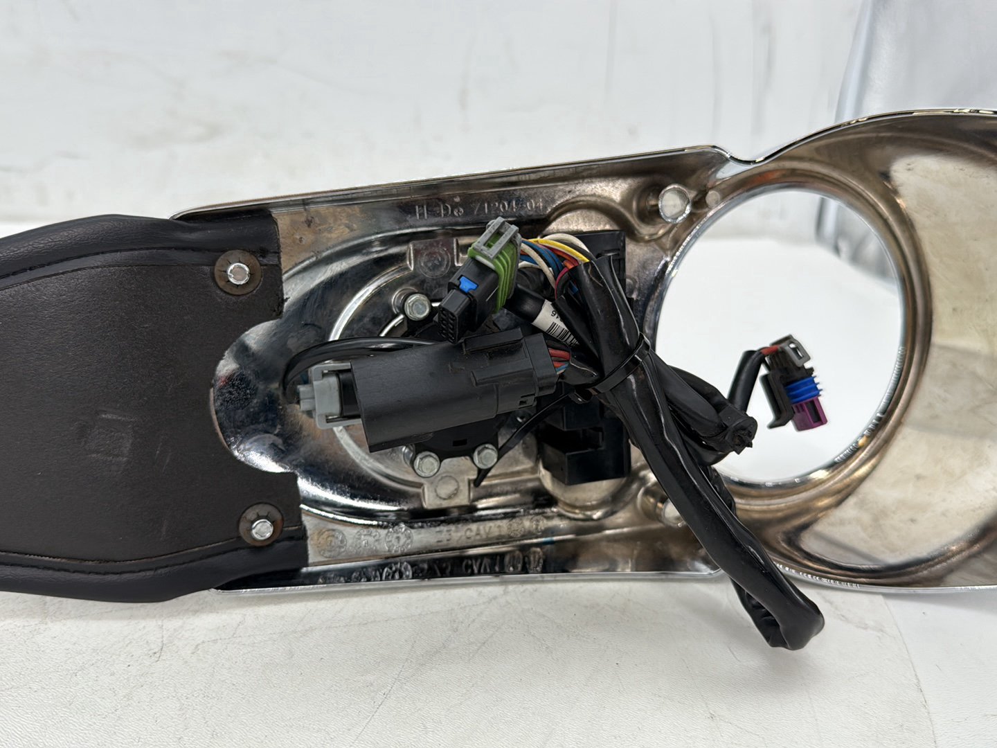 2012 Harley Dyna Fat Bob FXDF 103 OEM Fuel Gas Tank Dash Console NOKey