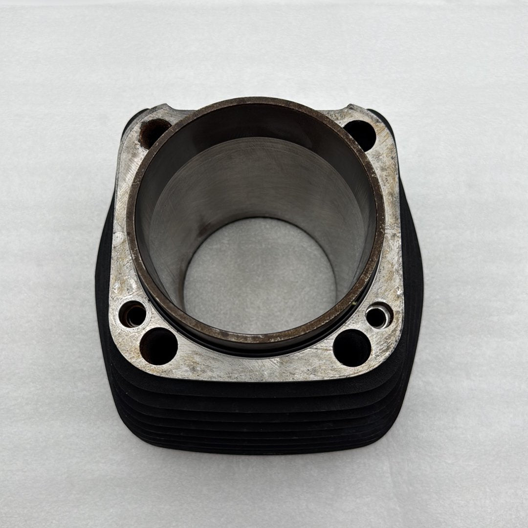 1999 - 2006 Harley-Davidson Touring Road King Engine Cylinder 16526-99