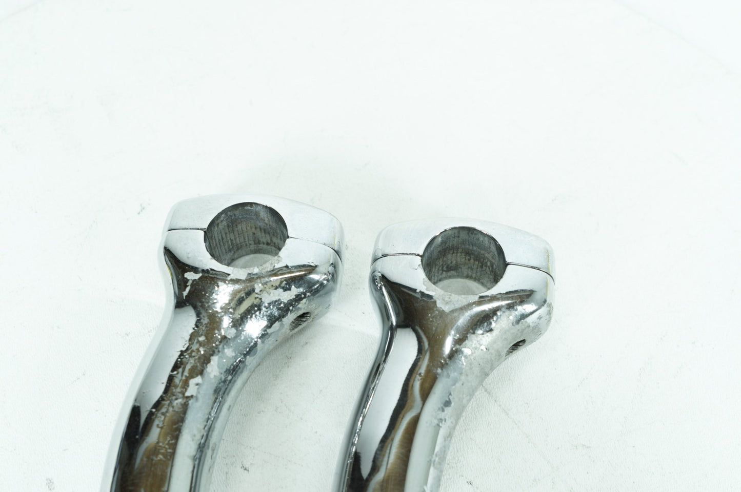 1999 - 2006 Harley-Davidson Softail Deuce Front Handlebar Risers Riser 56135-00A